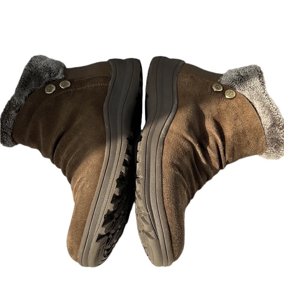 Bare Traps Brown Ankle Boots - Picture 6 of 17